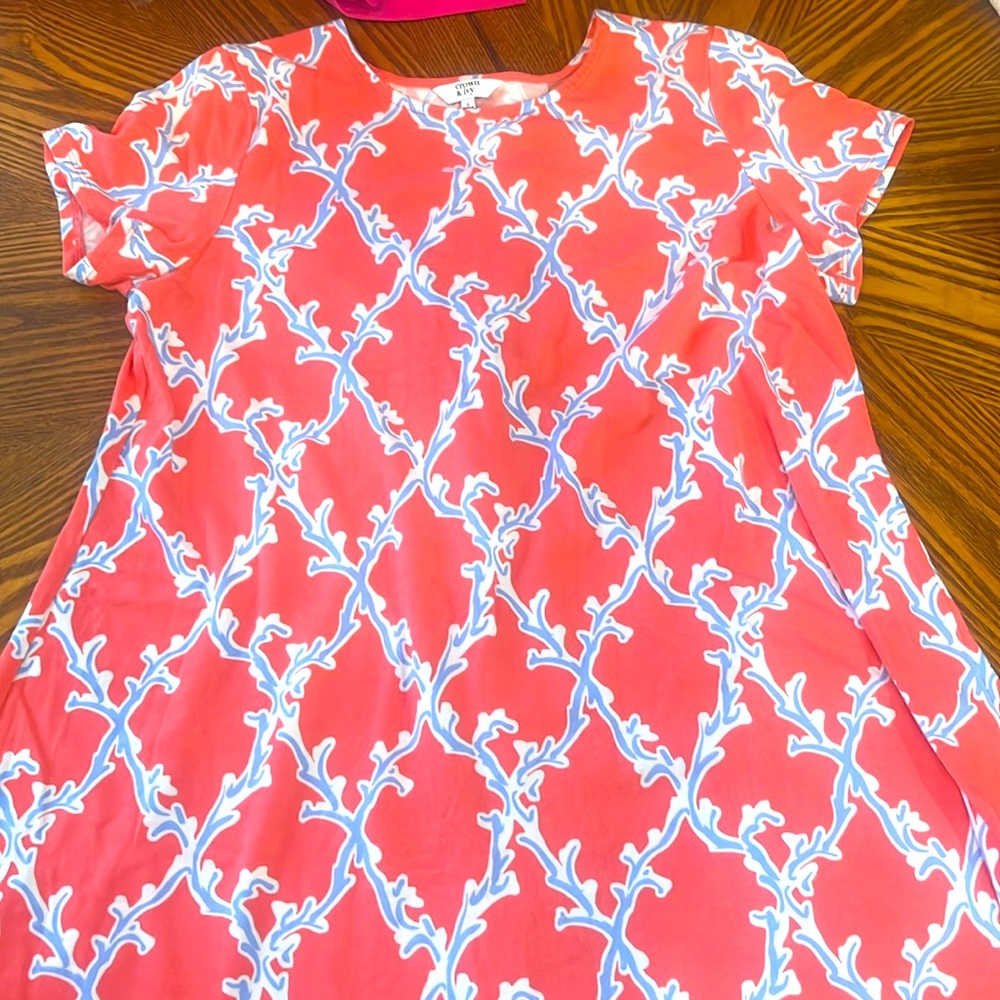 Crown and Ivy dress